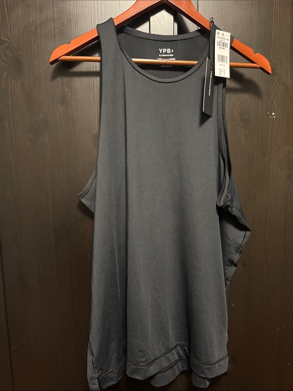 YPB by Abercrombie Man’s Black Sleeveless Tank Top